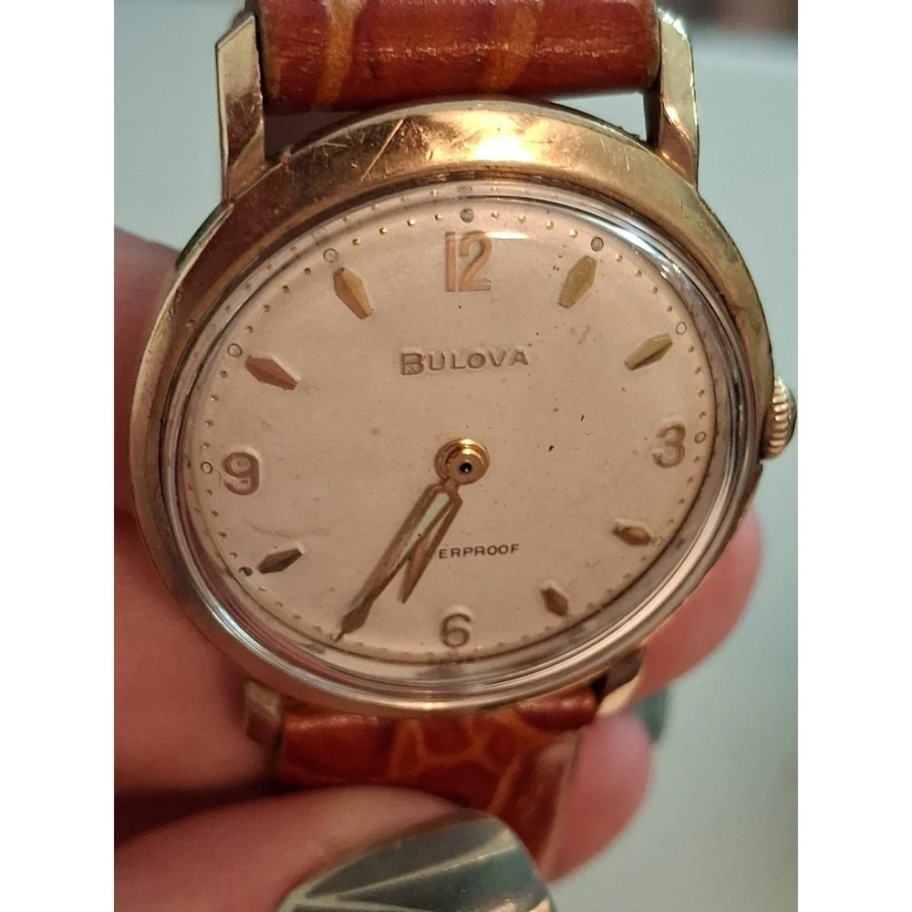 Bulova G875046 17 Jewel Manual Wind, 10KT RGB Mens Watch. Brown Leather Band.